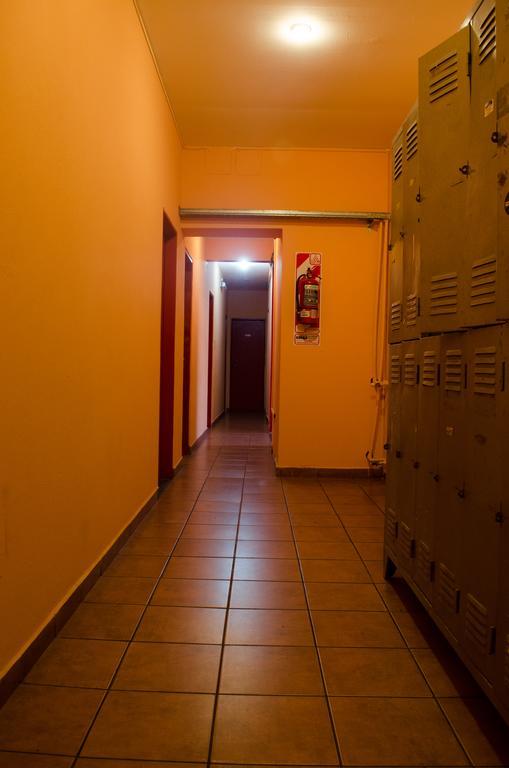 Cambalache Hostel Буэнос-Айрес Номер фото