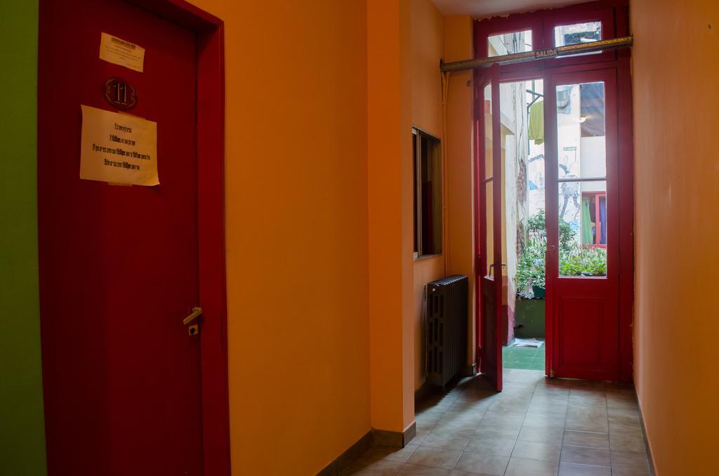 Cambalache Hostel Буэнос-Айрес Номер фото